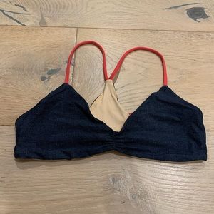 Reversible bikini top